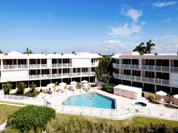 Beachfront Anna Maria Rental